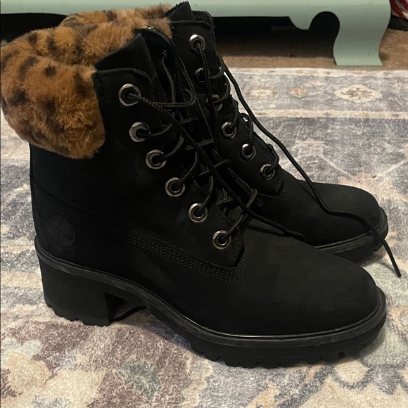 Timberland Women's Black and Brown Lace-Up Boots - Picture 1 of 6
